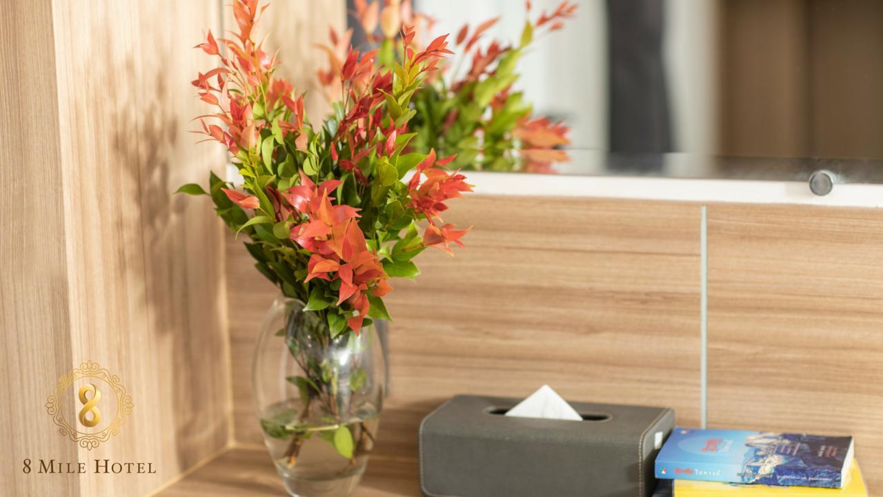 8 Mile Hotel Yangon Ngoại thất bức ảnh