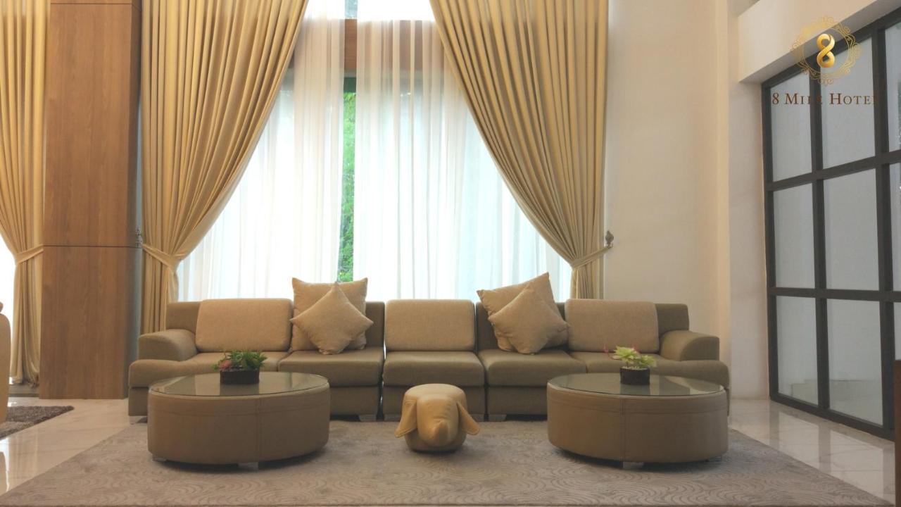 8 Mile Hotel Yangon Ngoại thất bức ảnh