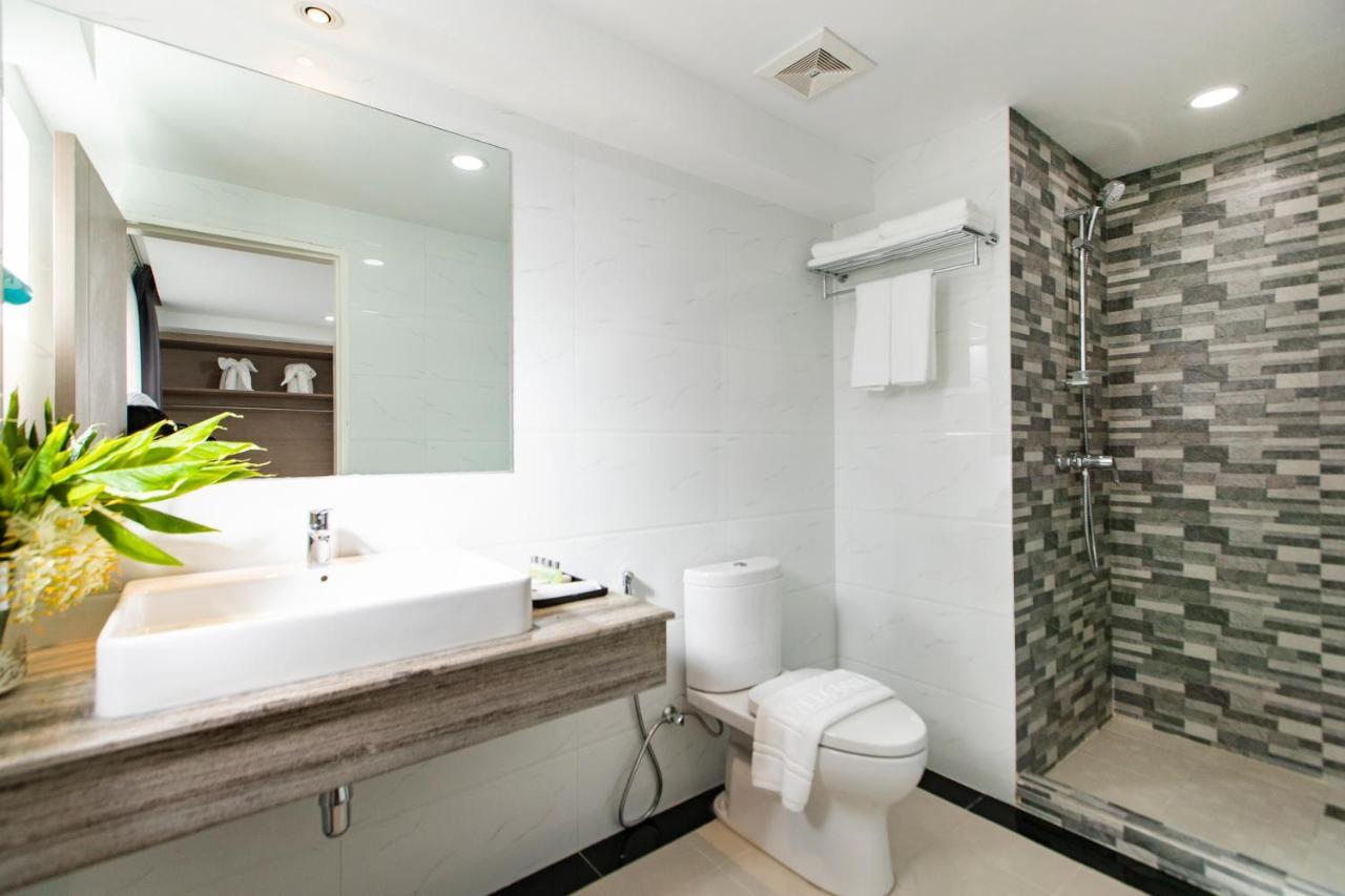8 Mile Hotel Yangon Ngoại thất bức ảnh